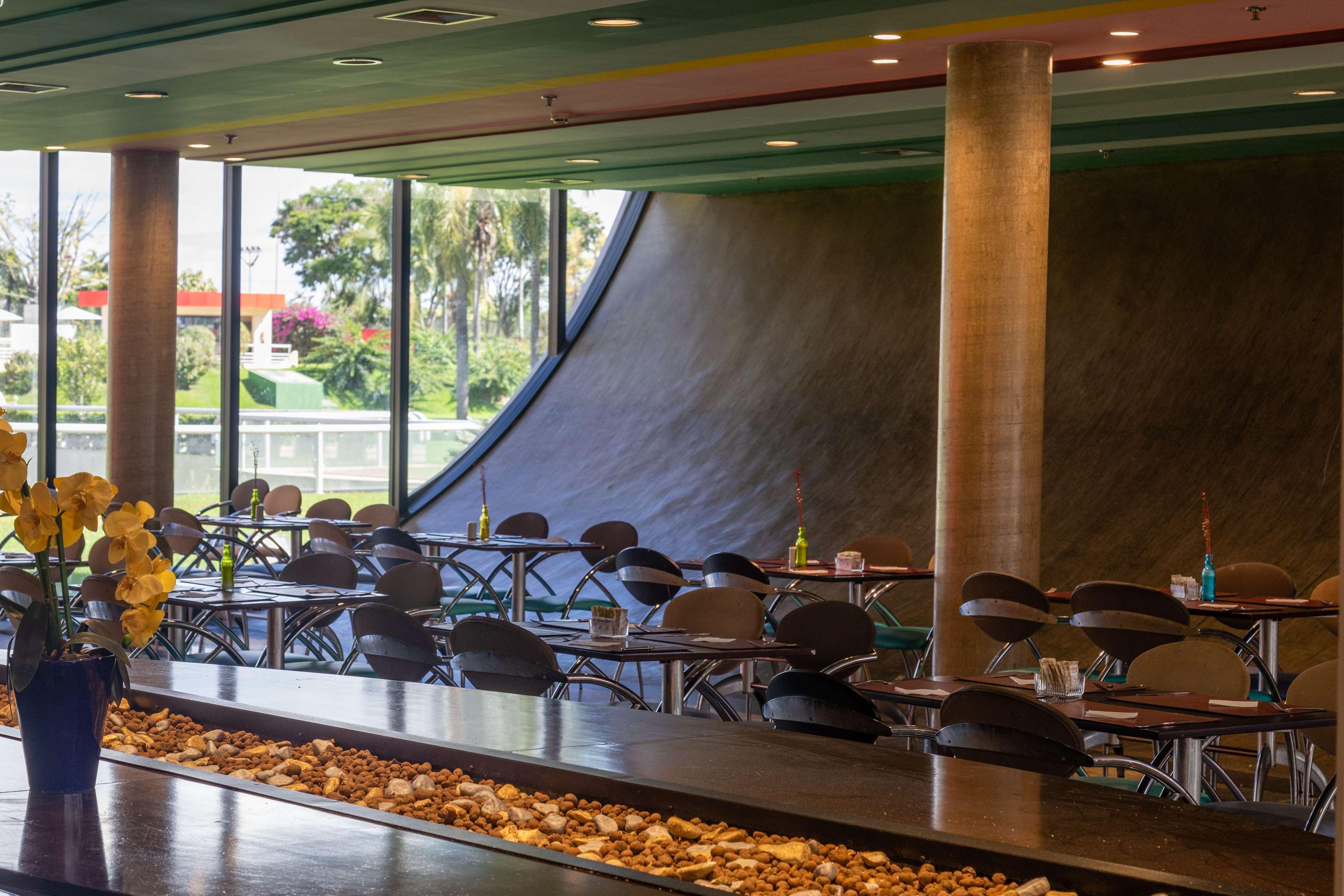 Hotel Golden Tulip Brasília Alvorada Exterior foto