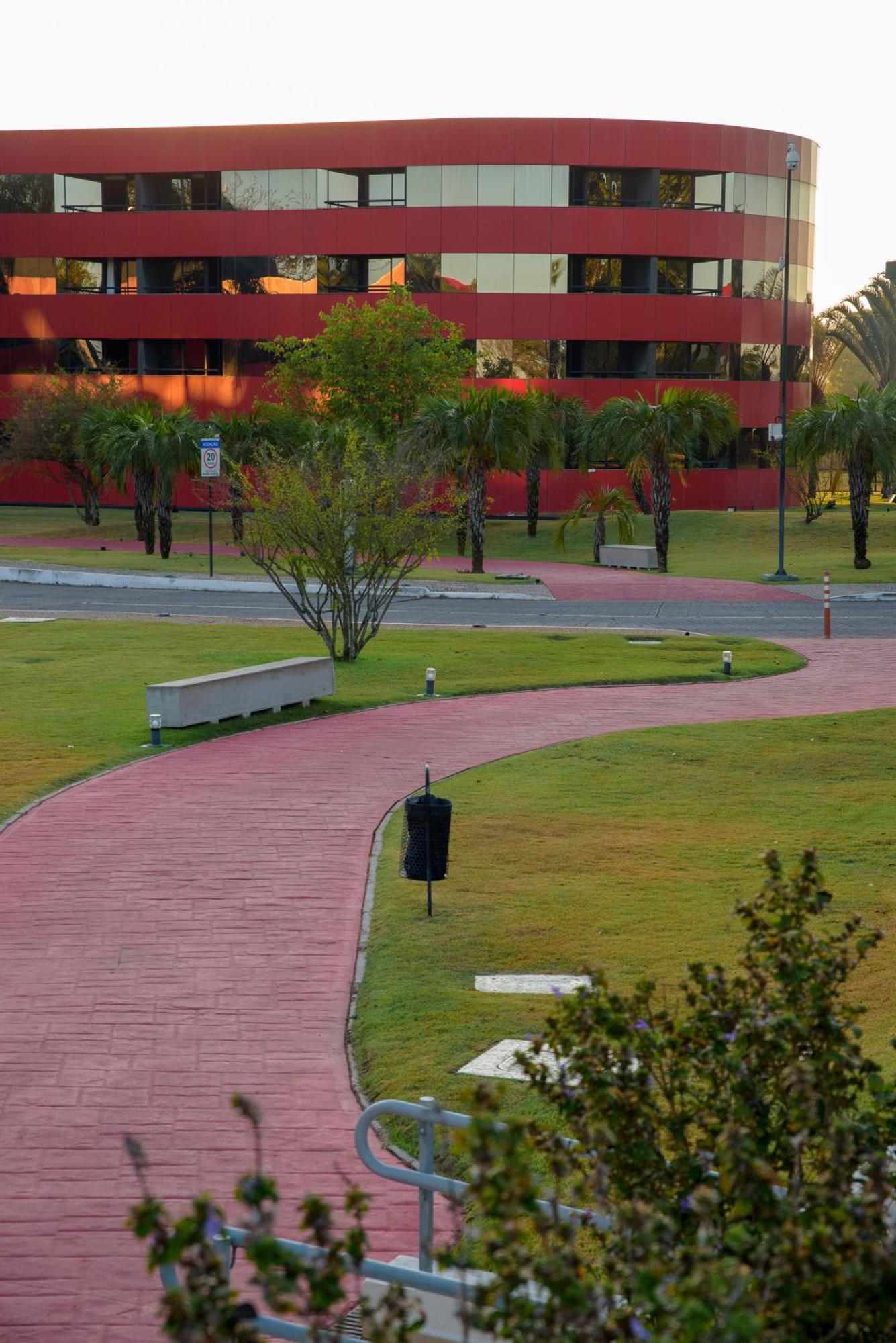 Hotel Golden Tulip Brasília Alvorada Exterior foto